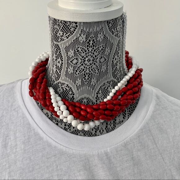 Vintage Ethnic Wooden Beaded Choker Necklace Red and White - Picture 1 of 7
